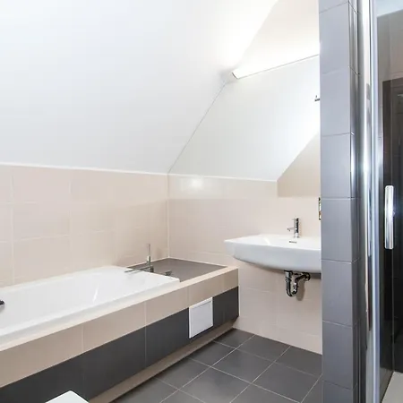 Bed and Breakfast Wieniawa Leszno (Greater Poland)